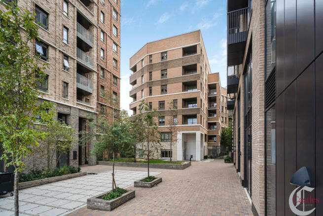2-bed flat on Azure House, Brook Road, N8, £575,000