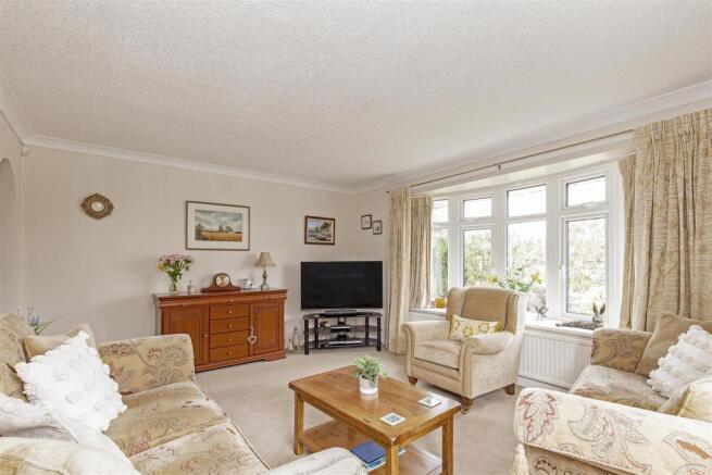 Reception Room-3.jpg