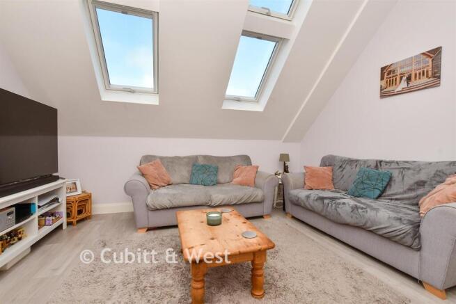 Lounge / Kitchen / Diner