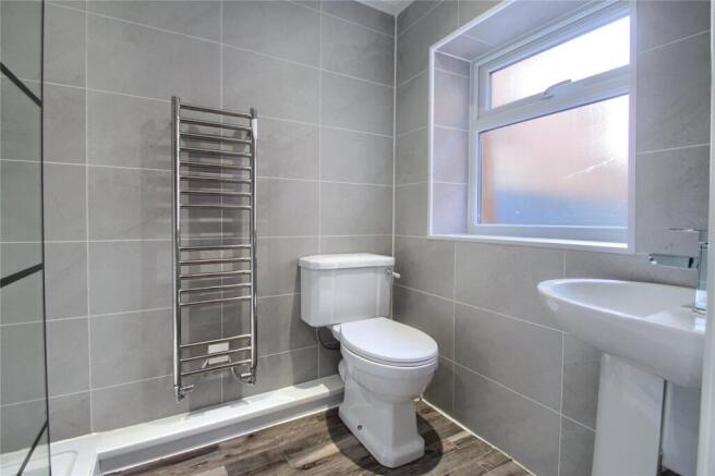 4 bed Semi-Detached for sale Image 12