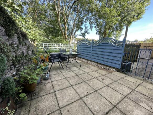 Front Patio.jpeg