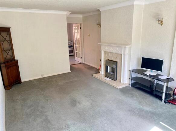 Bay Fronted Lounge