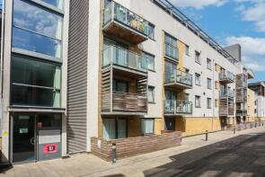 Flat 51, 21 Horsted Court, Kingscote Way, Brighton BN1 4GJ