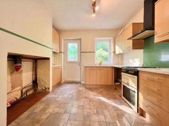 2 bed Cottage for sale Image 7