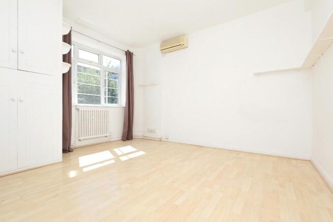 Studio room