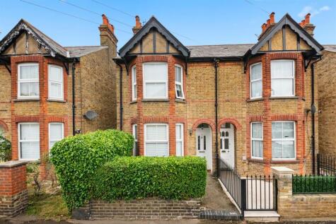 North Road, Hayes