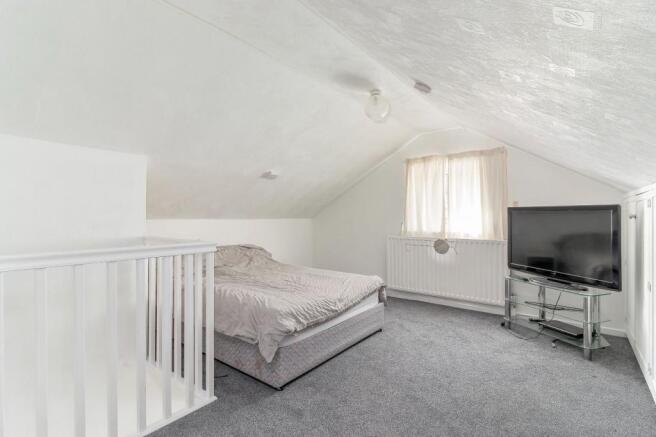 Bedroom 1 - B.jpg
