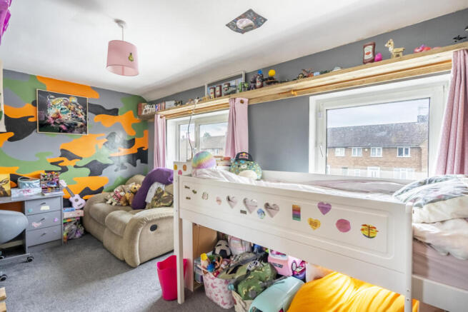 3 bed Semi-Detached for sale Image 10