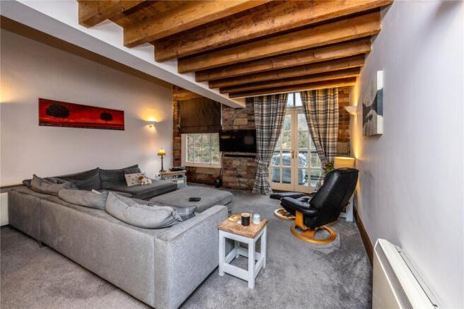 3 bed Apartment for sale Image 10