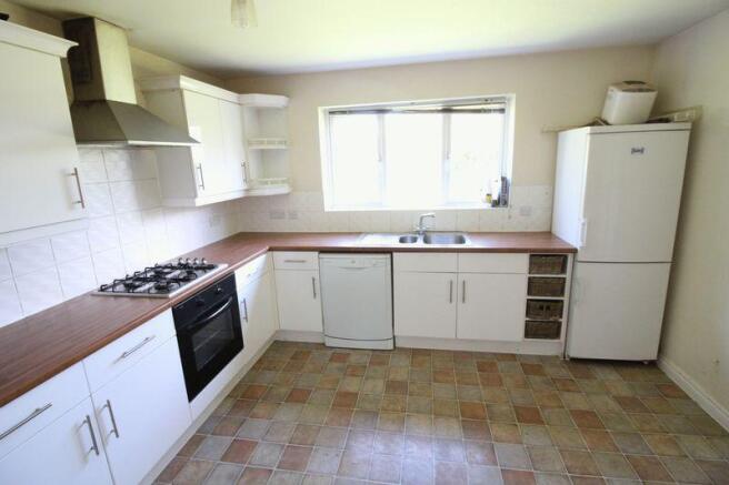 Kitchen/ Dinin...