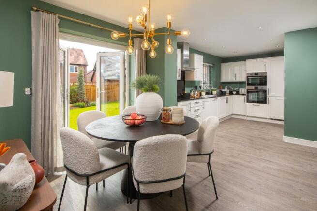 4 bed Detached for sale Image 4