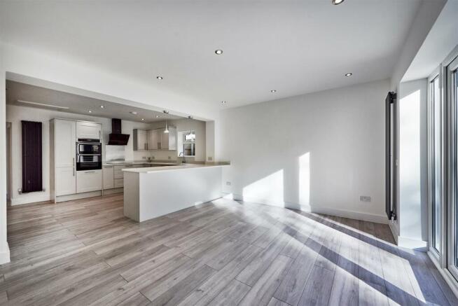 Dining/Family Room