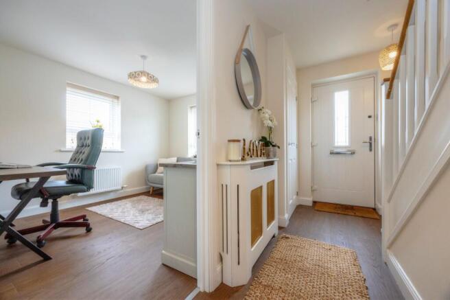 4 bed Detached for sale Image 8