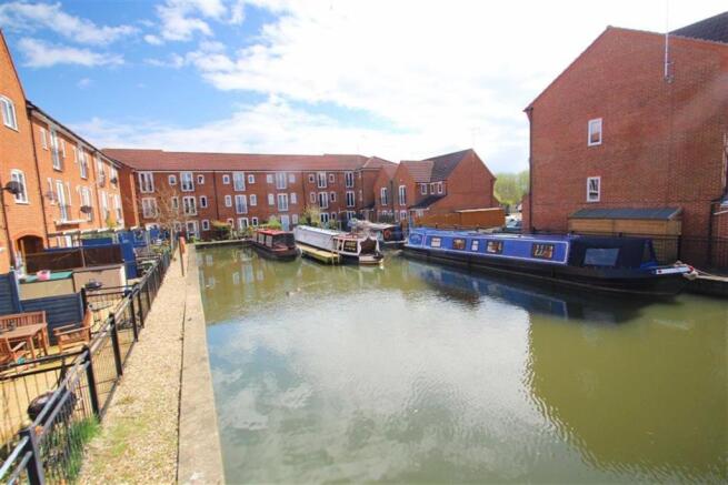GRAND UNION CANAL