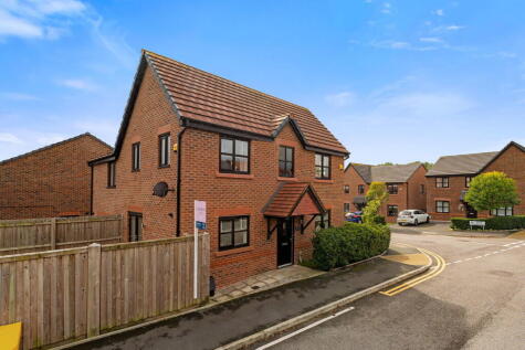 Rolag Cresent, Swinton , Manchester, M27 5BJ