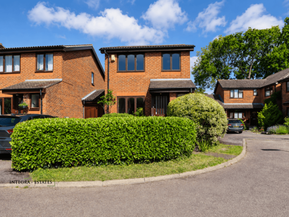 Brookwood Close SHortlands BR2