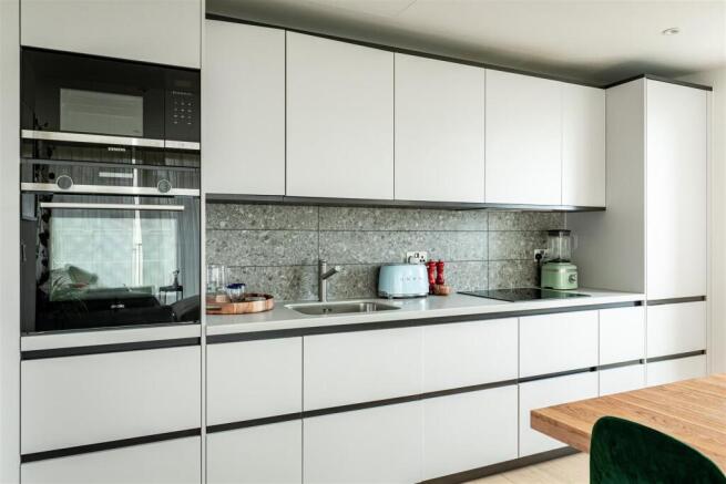 Broxburn House-17.jpg