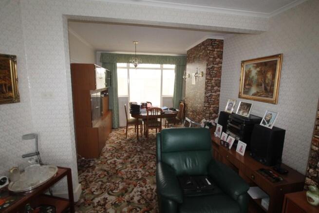 Through Lounge