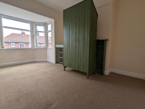 3 bed House to rent Image 8
