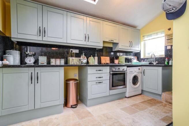 Kitchen/breakfast ro