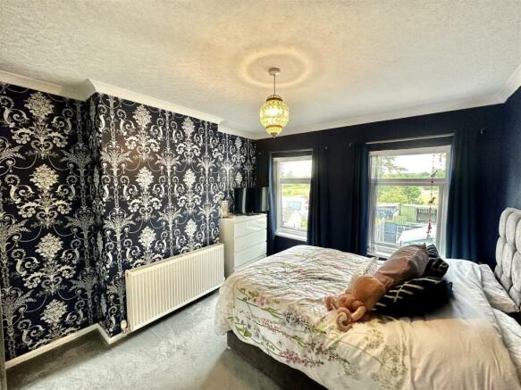 REAR BEDROOM 1