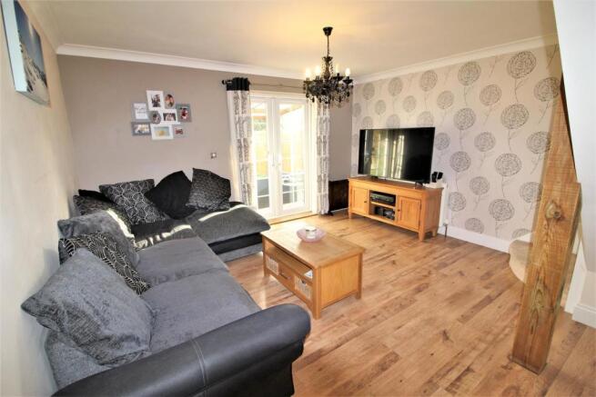 FAMILY ROOM/SNUG