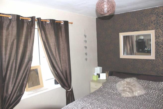 Bedroom 1: