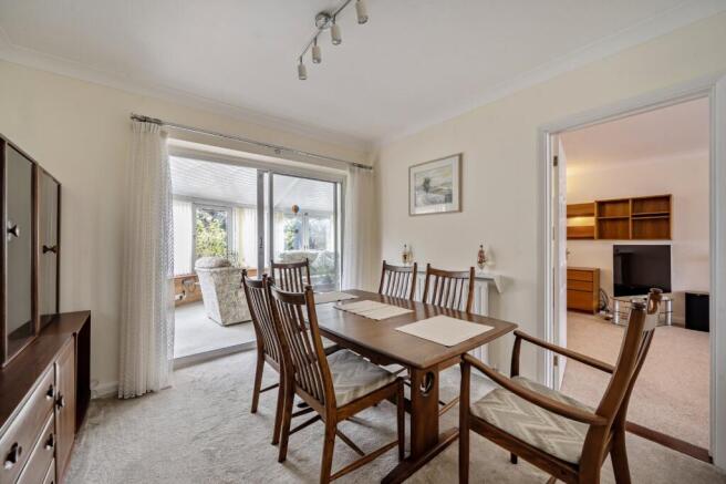 The Meadows, Flackwell Heath, High Wycombe, Buckinghamshire, HP10 photo 4