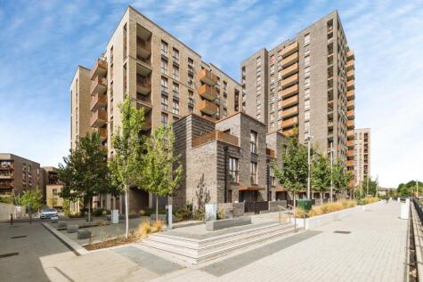 Fresh Wharf Road, Barking, Essex, IG11
