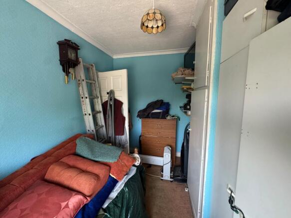 3 bed Terraced for sale Image 9