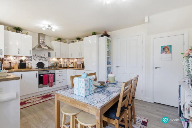 3 bed Semi-Detached for sale Image 6
