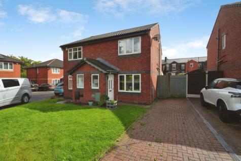 Wood Edge Close, Bolton, Greater Manchester, BL3