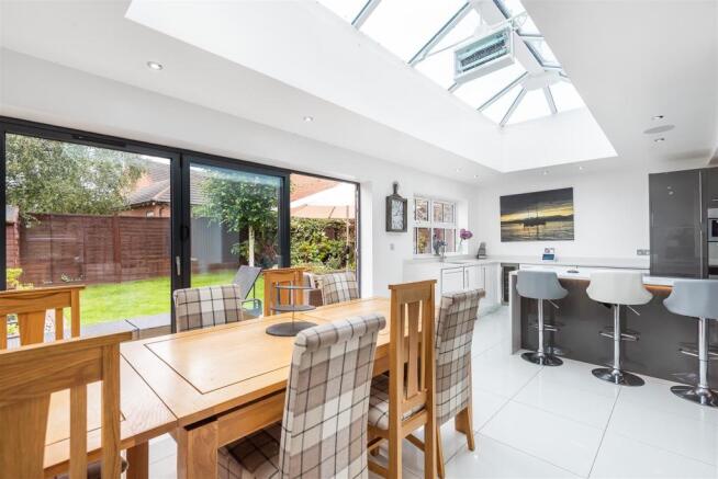 Kitchen/dining room