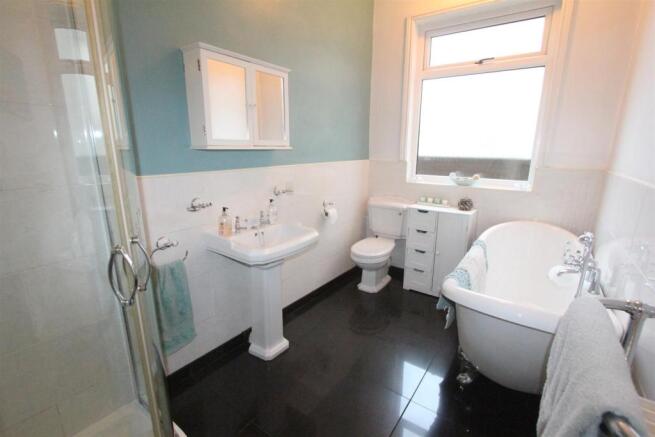 bathroom.JPG