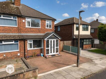 Ainsdale Avenue, Bury, BL8