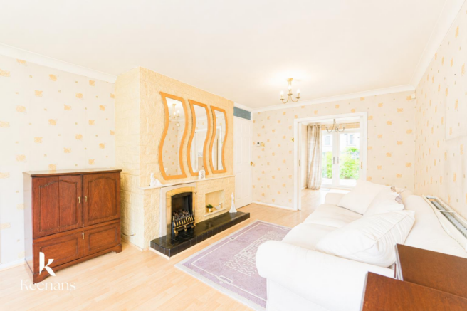 2 bed Semi-Detached Bungalow for sale Image 11