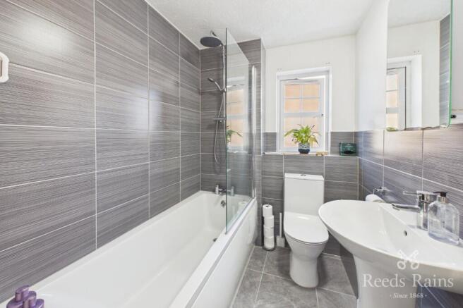 2 bed Semi-Detached for sale Image 12