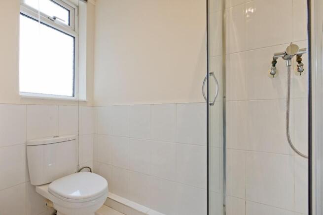 2 bed Flat for sale Image 10
