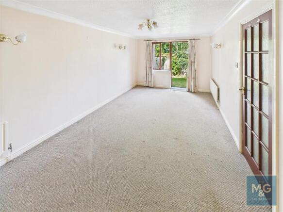Sitting / Dining Room