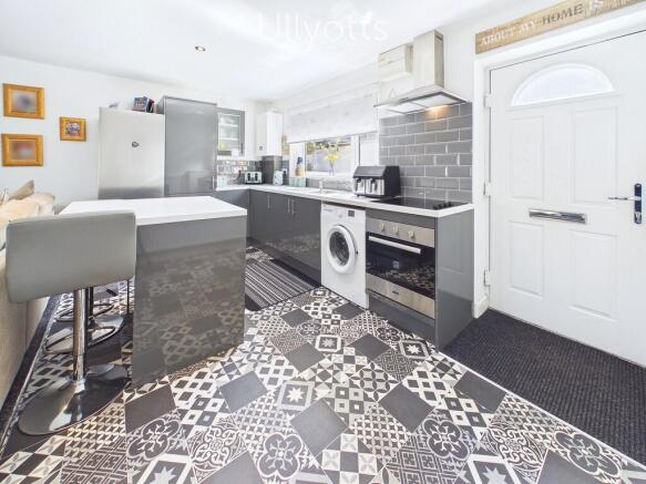 2 bed Terraced for sale Image 5