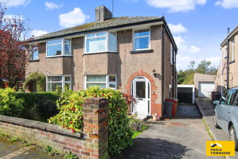 Yarlside Road, Barrow-in-furness, LA13 0EX