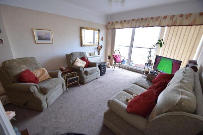 15 West house lounge.JPG