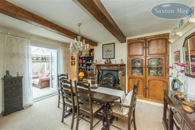 SUPERB DINING ROOM