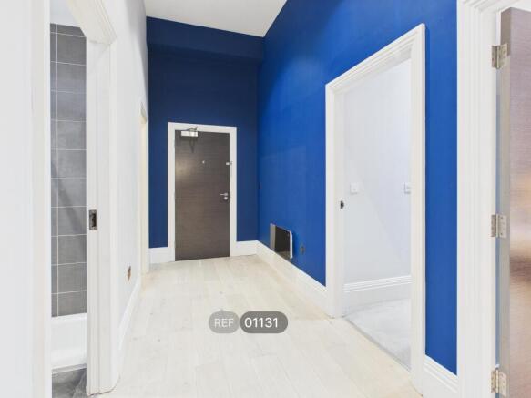 2 bed Apartment to rent Image 11