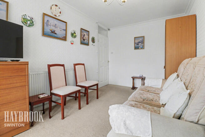 2 bed Detached Bungalow for sale Image 10