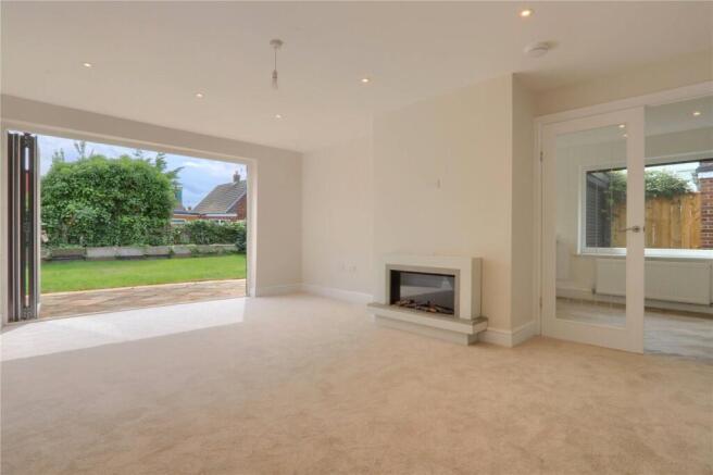 2 bed Bungalow for sale Image 7