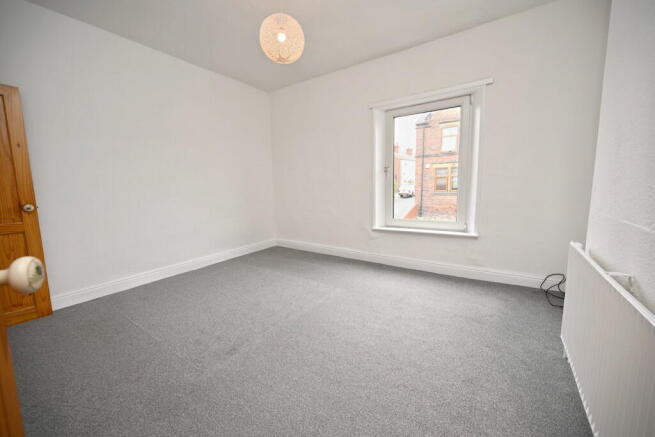 2 bed Terraced for sale Image 10