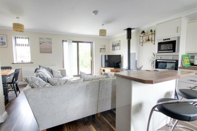 Open Plan Kitchen/ Reception/Diner