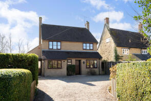 Antone House, Church Street, Helmdon NN13 5QJ