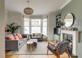 33, Hafton Road, London SE6 1LW